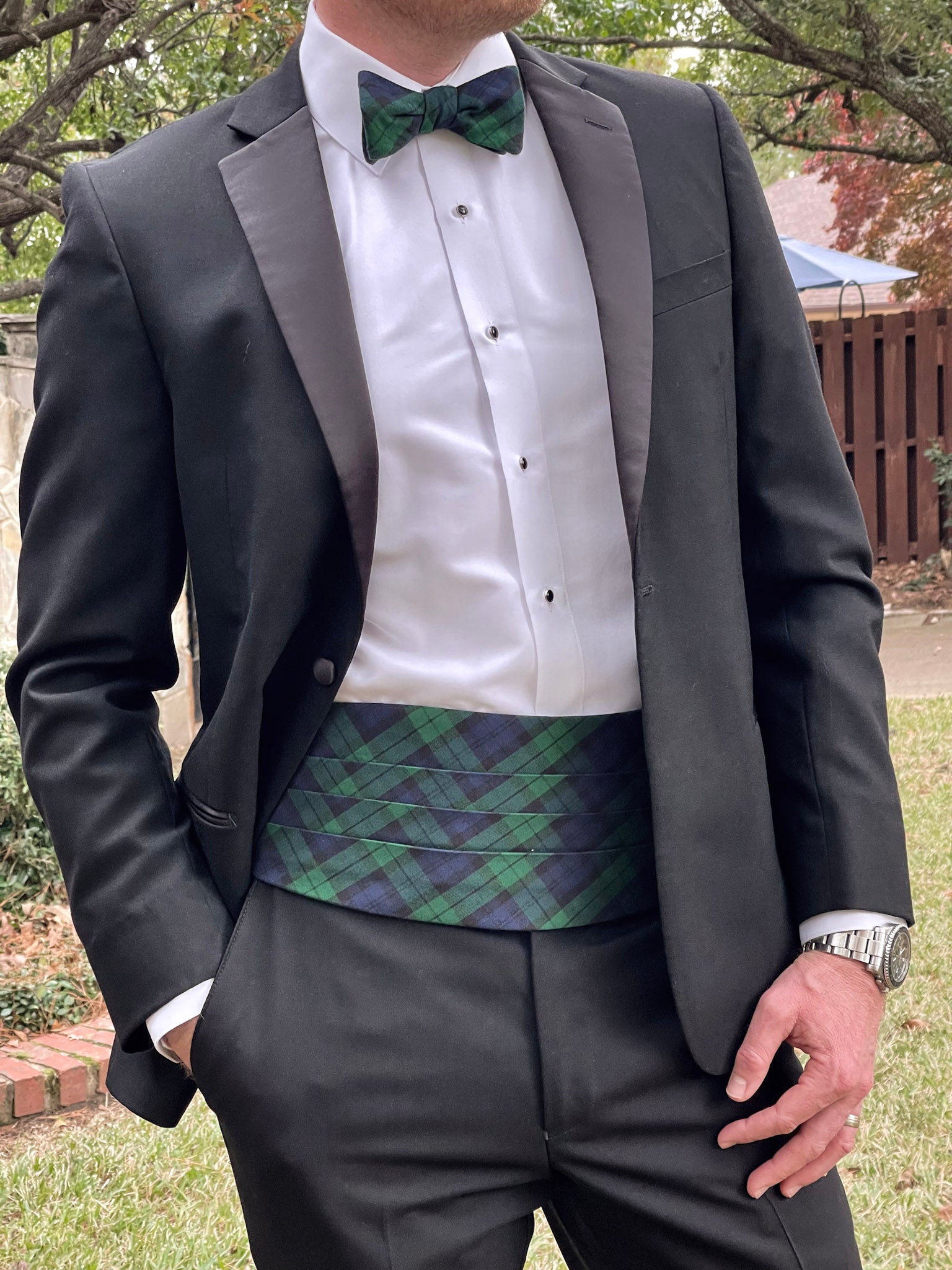 Southern Charm: How to Wear a Cummerbund like a True Gentleman